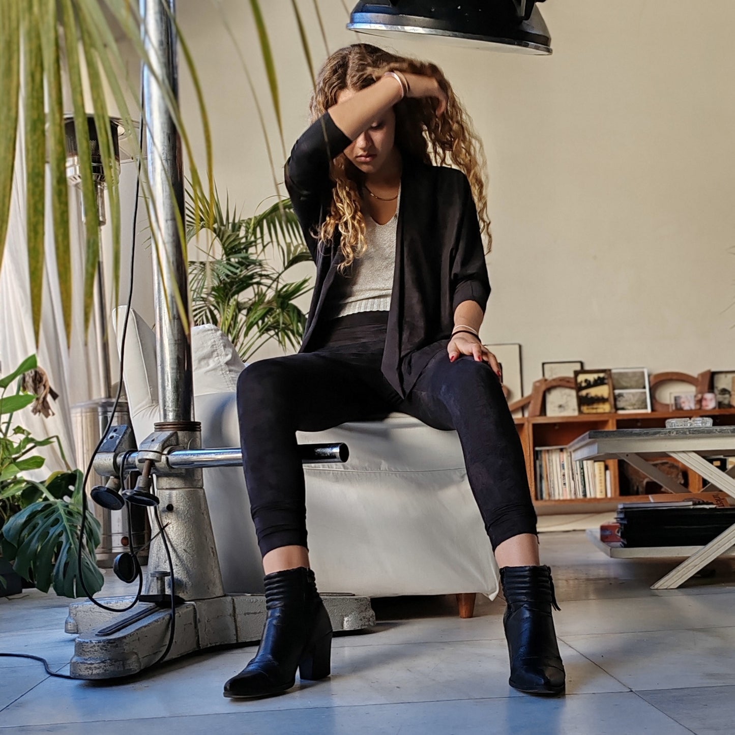LEGGINGS DE ANTE VEGANO color negro