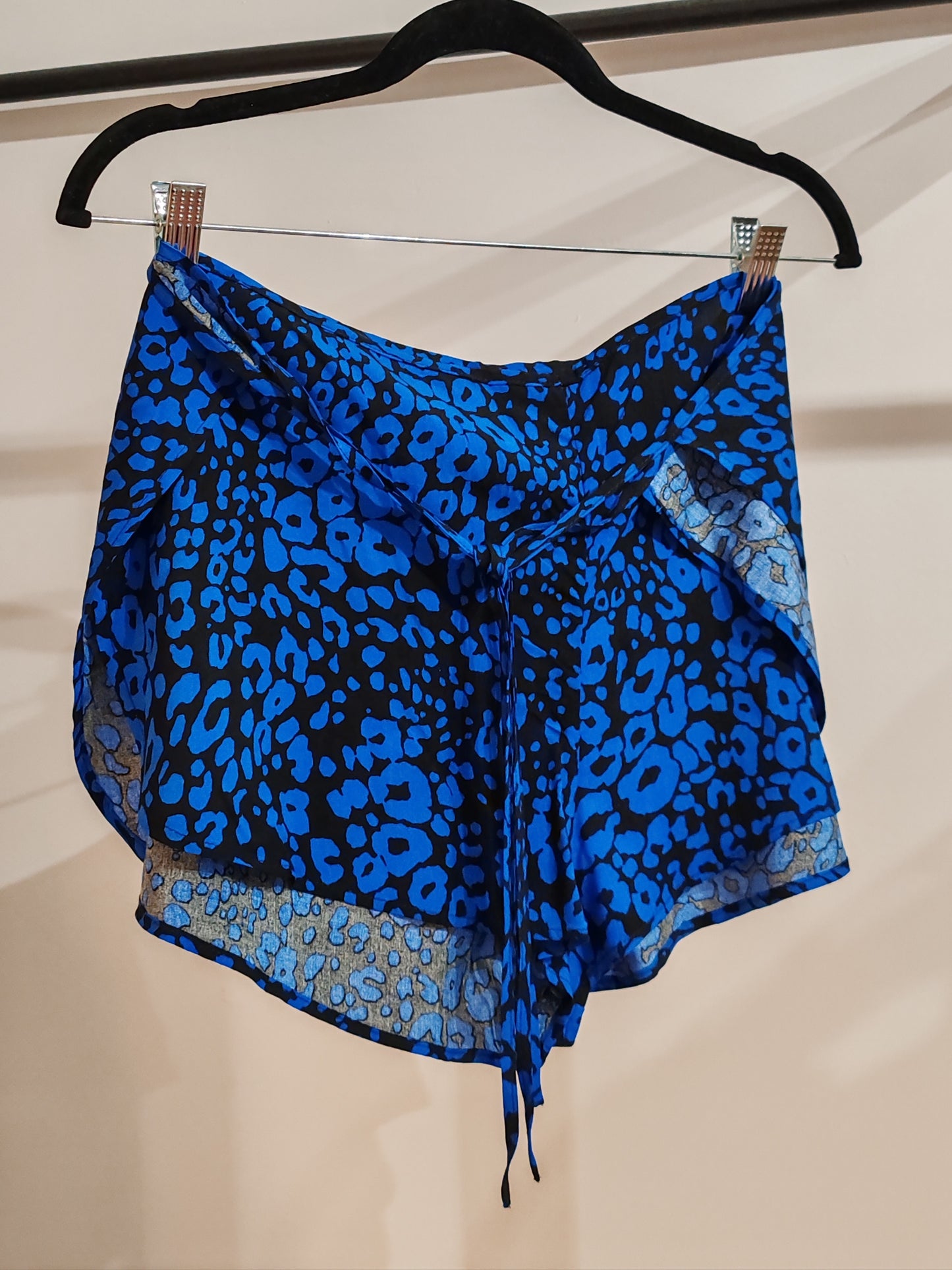 SHORT PAREO AZUL