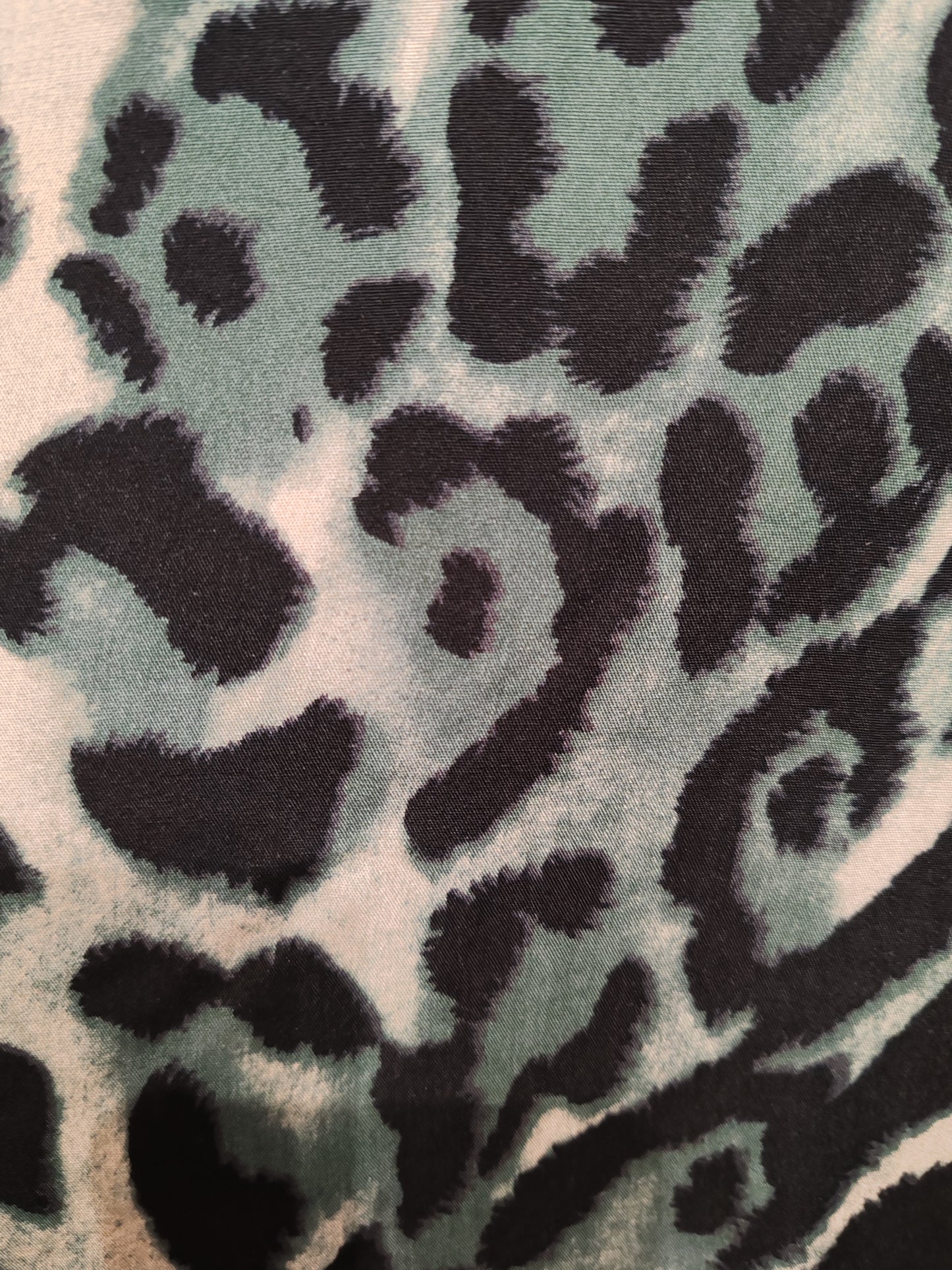 FALDA LARGA LEOPARDO VERDE OSCURO