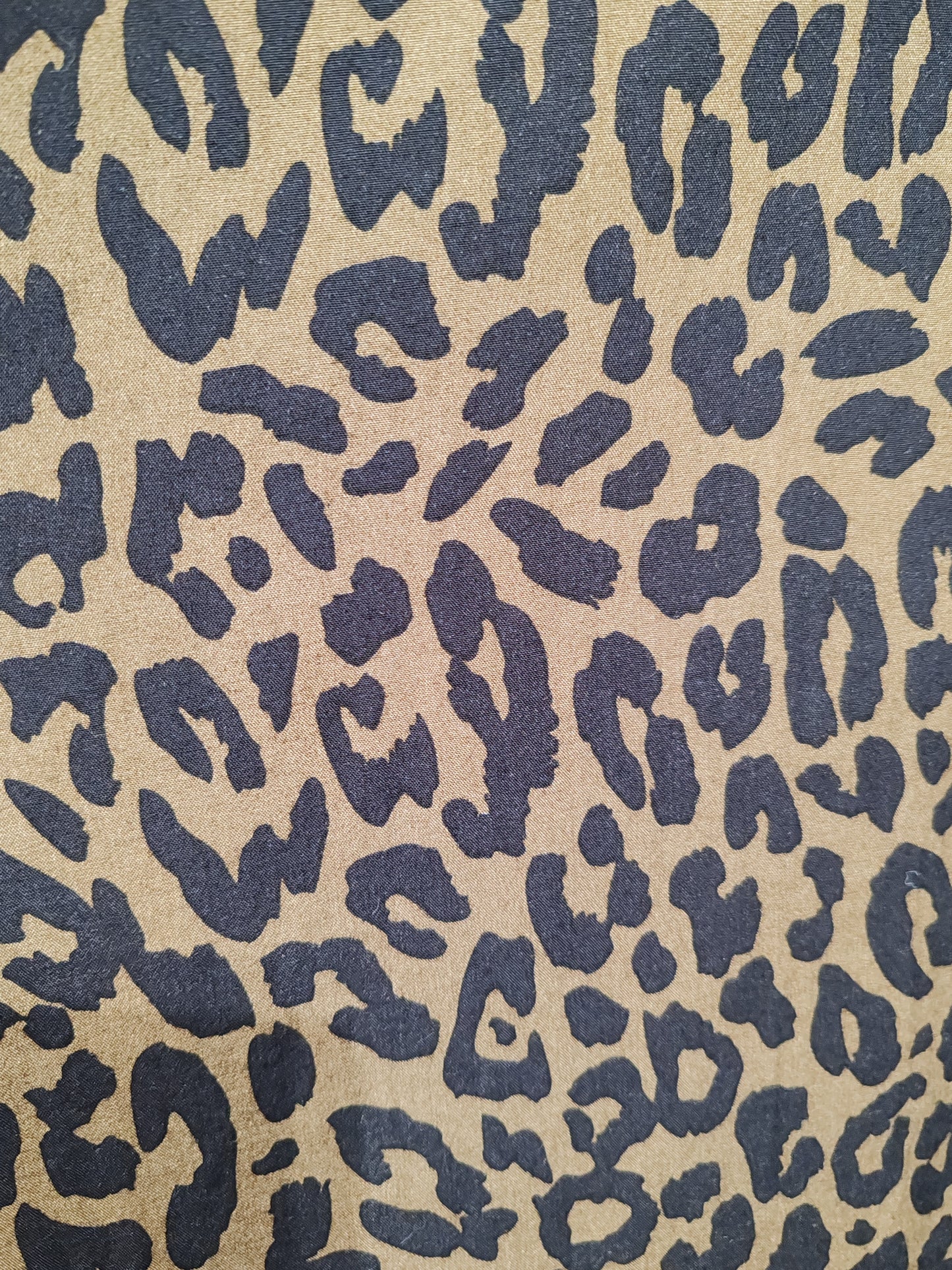 PANTALÓN SAGGY animal print caqui