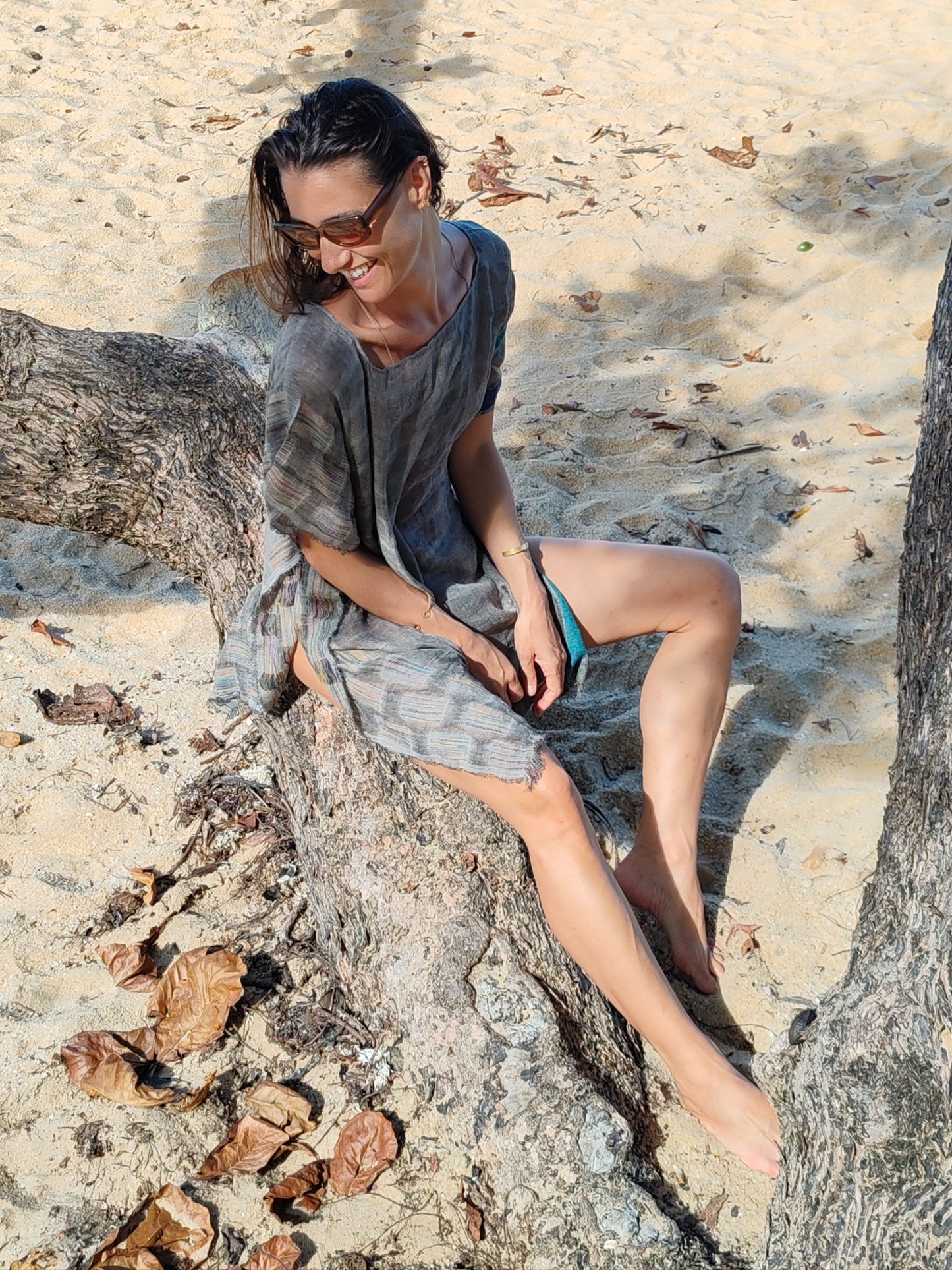 TÚNICA GRIS CLARA