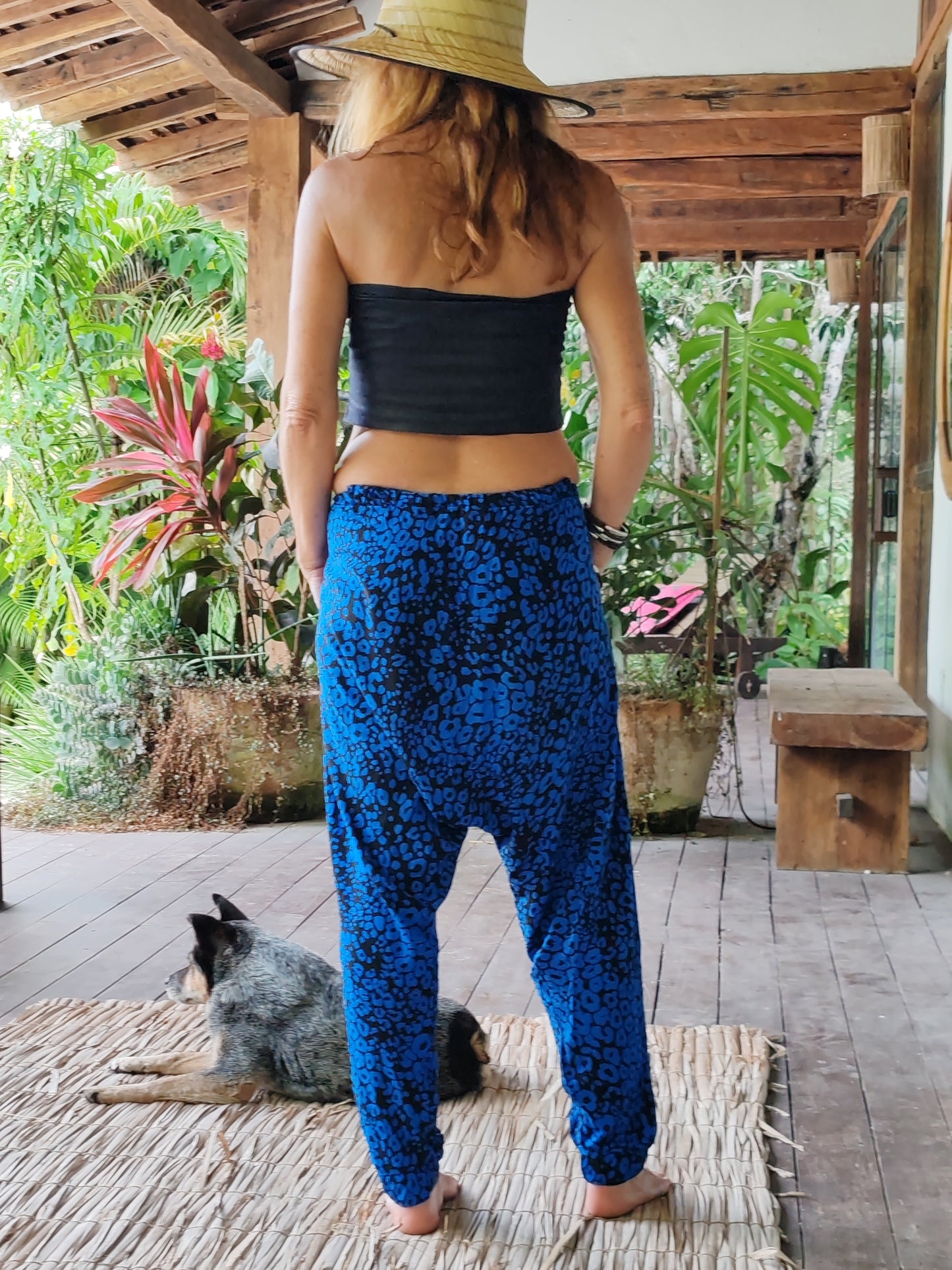 PANTALÓN SAGGY animal print azul
