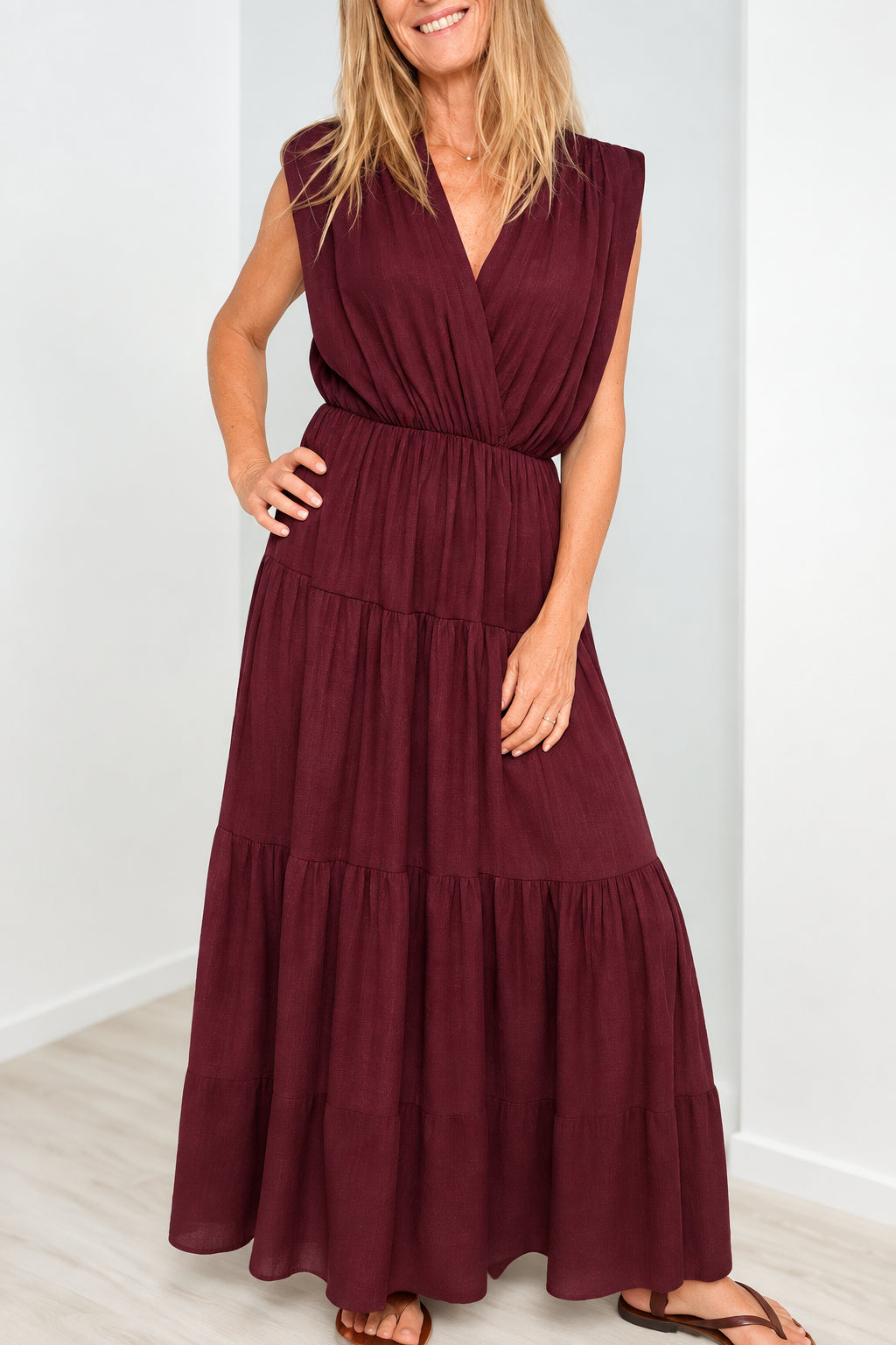 VESTIDO LARGO VAPOROSO en tono berenjena
