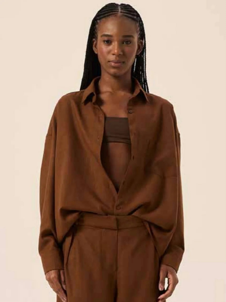 CAMISA OVERSIZE LINO marrón chocolate