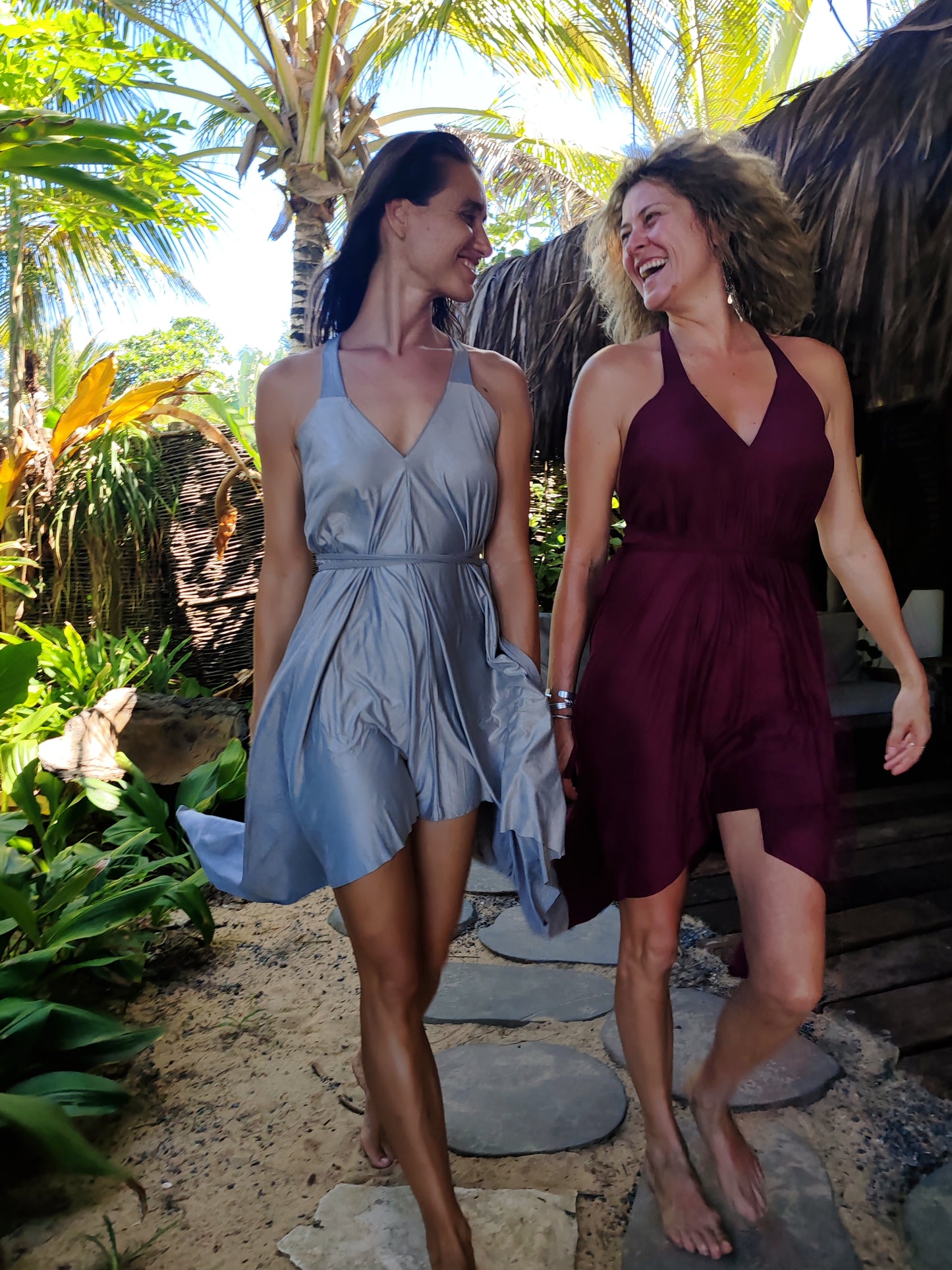 VESTIDO CARAÍVA de ante vegano plateado